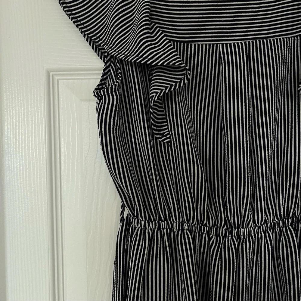 Monteau Navy and White Striped Midi Dress - Picture 5 of 5